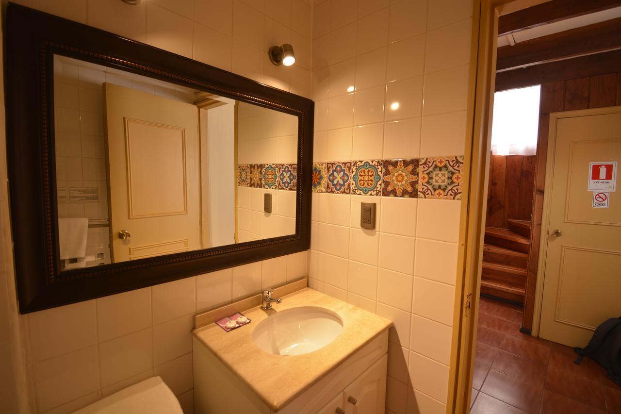 Hotel Di Torlaschi Valdivia Extérieur photo